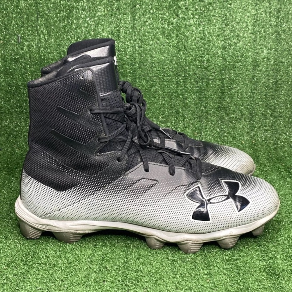 Under Armour Men's Highlight RM Football Shoe Size 11.5